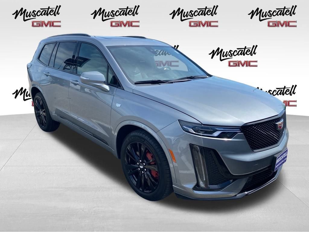 2024 Cadillac XT6 Sport photo 3
