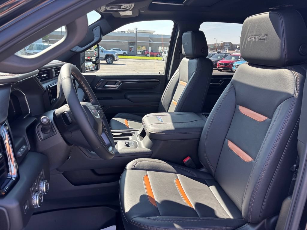 2026 GMC Sierra 3500HD AT4 - Photo 13