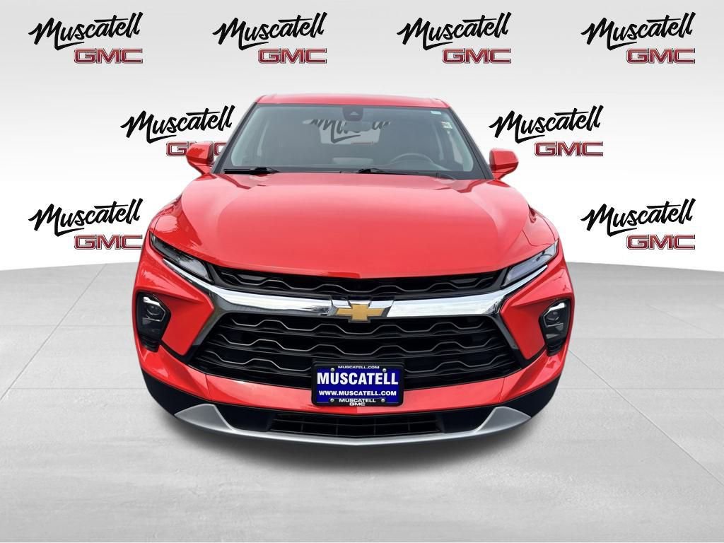 2025 Chevrolet Blazer 2LT photo 2