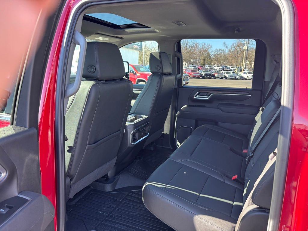 2026 GMC Sierra 3500HD SLT - Photo 25