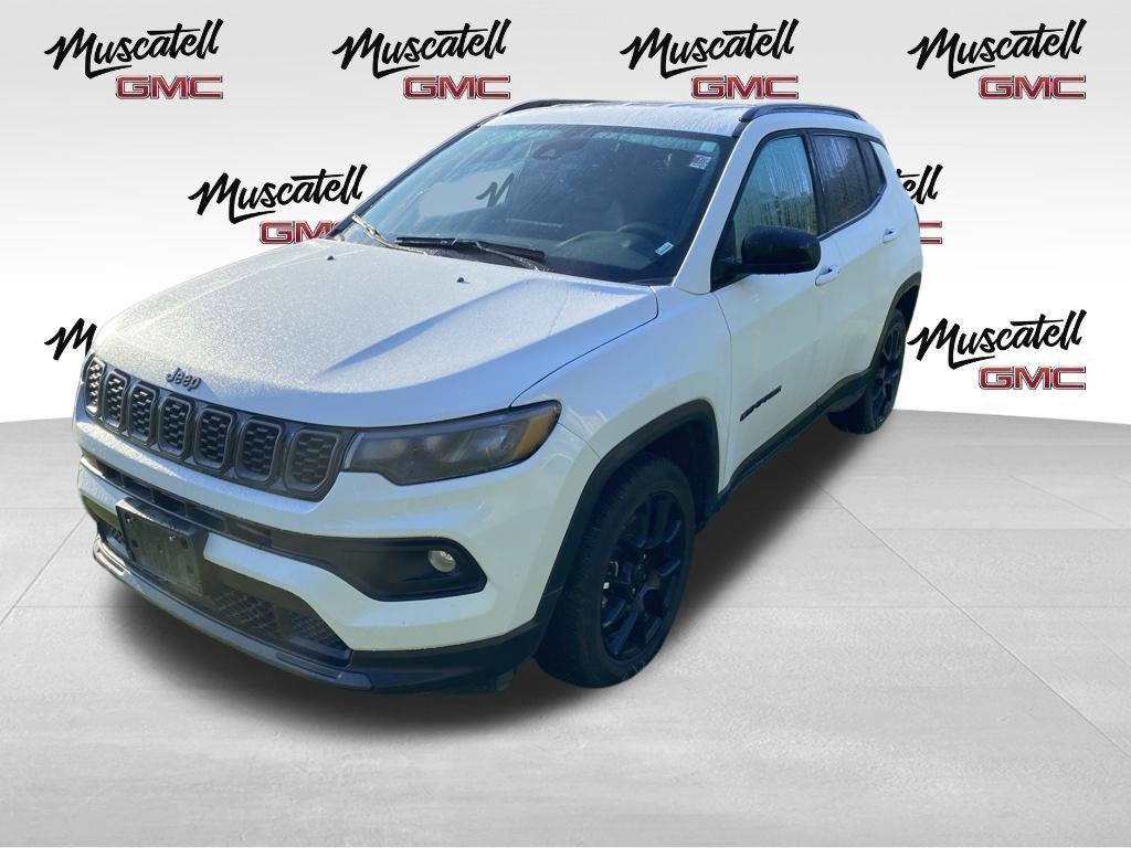 Used 2025 Jeep Compass Latitude