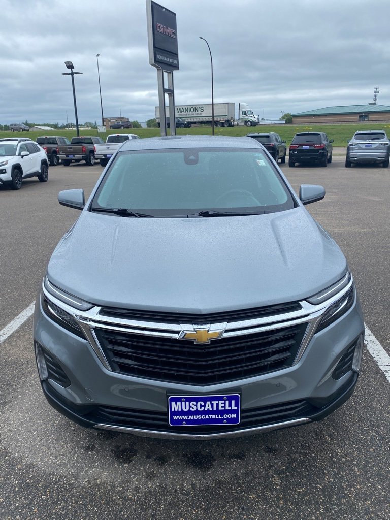 2023 Chevrolet Equinox LT photo 4