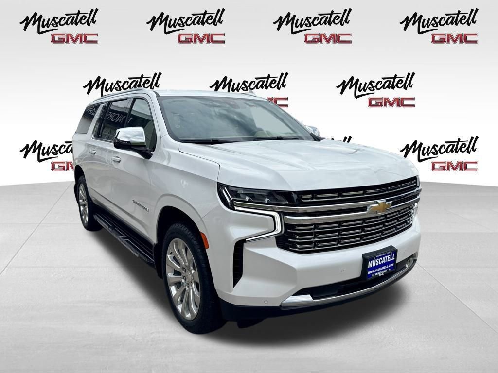 2021 Chevrolet Suburban Premier photo 3