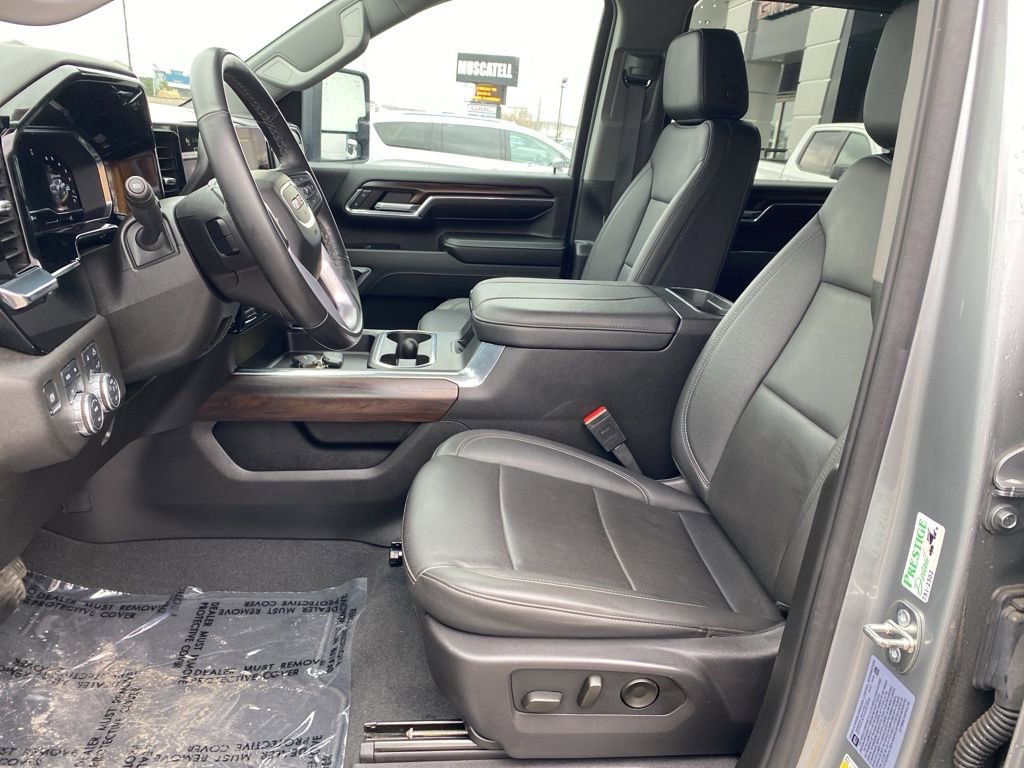 2024 GMC Sierra 2500HD SLT - Photo 11