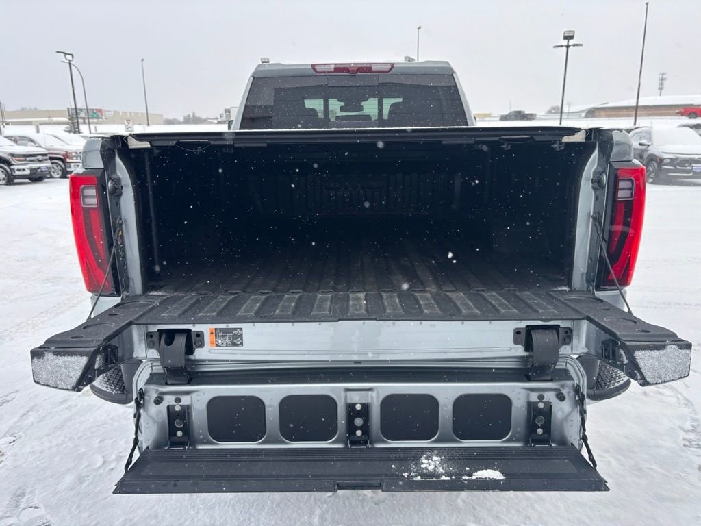 2024 GMC Sierra 2500HD SLT - Photo 32