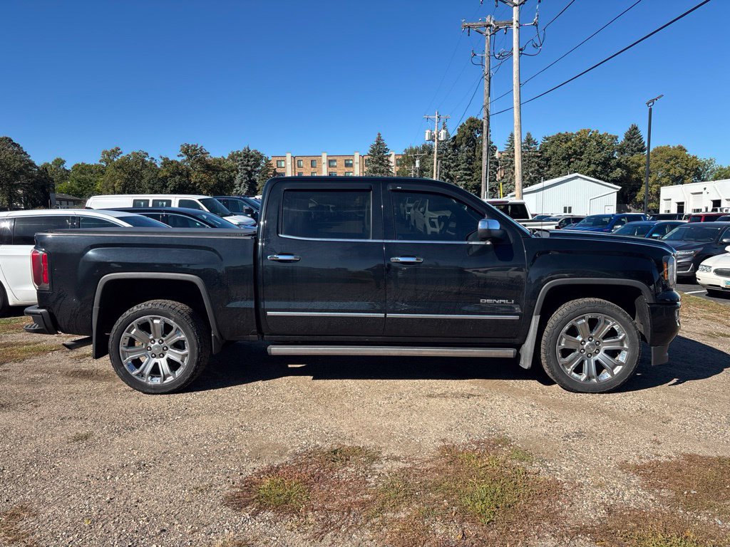 Used 2018 GMC Sierra 1500 Denali Denali with VIN 3GTU2PEJ8JG208159 for sale in Detroit Lakes, Minnesota