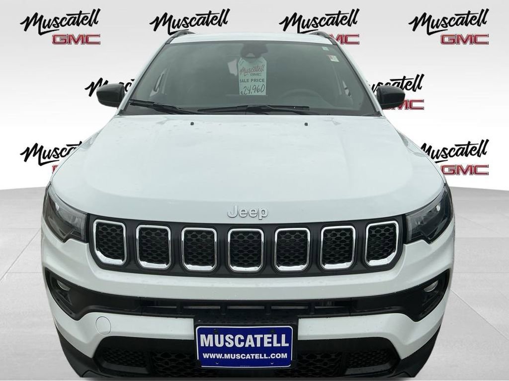 Used 2024 Jeep Compass Latitude with VIN 3C4NJDBN2RT603289 for sale in Moorhead, Minnesota