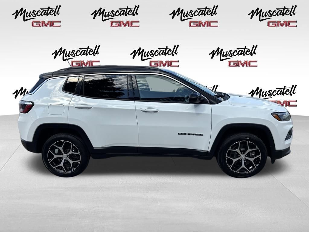 2024 Jeep Compass Limited photo 4