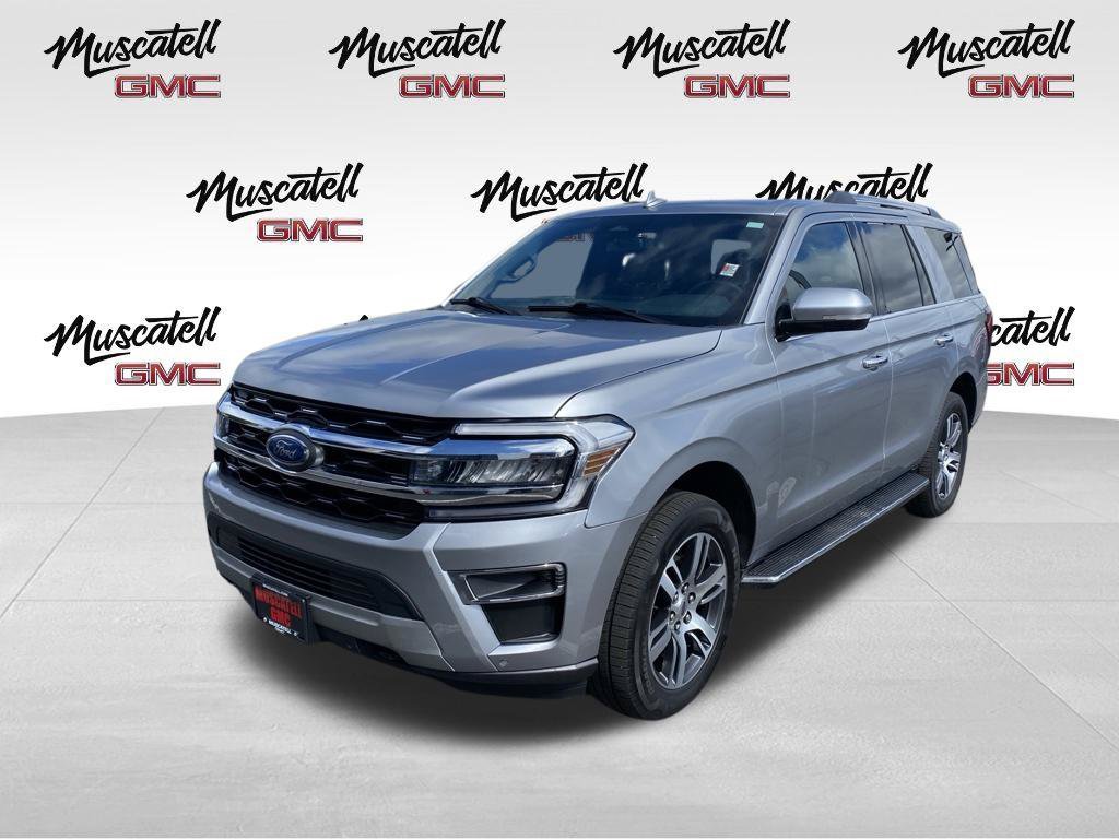 Used 2022 Ford Expedition Limited with VIN 1FMJU2AT5NEA20960 for sale in Detroit Lakes, Minnesota