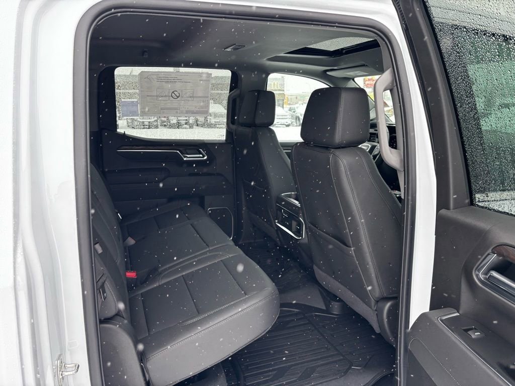 2026 GMC Sierra 1500 SLT - Photo 26