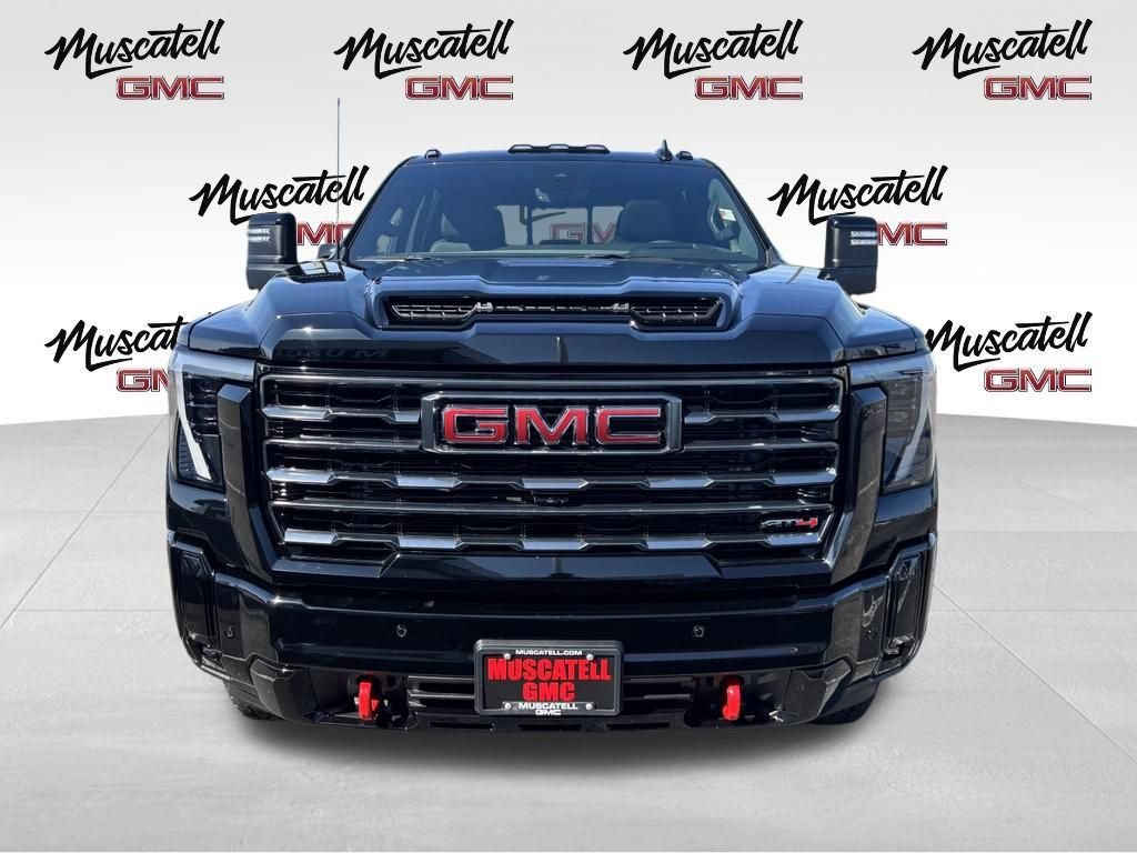 2026 GMC Sierra 3500HD AT4 - Photo 8
