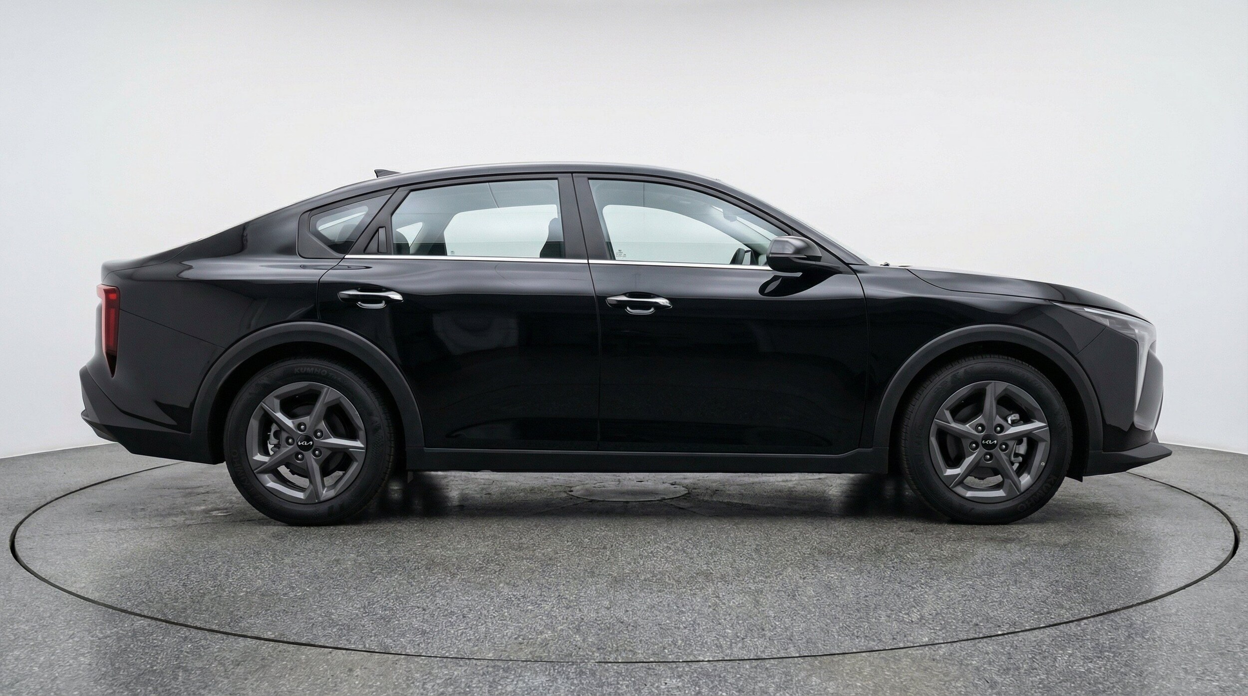 Thumbnail: 2025 Kia K4 - 10