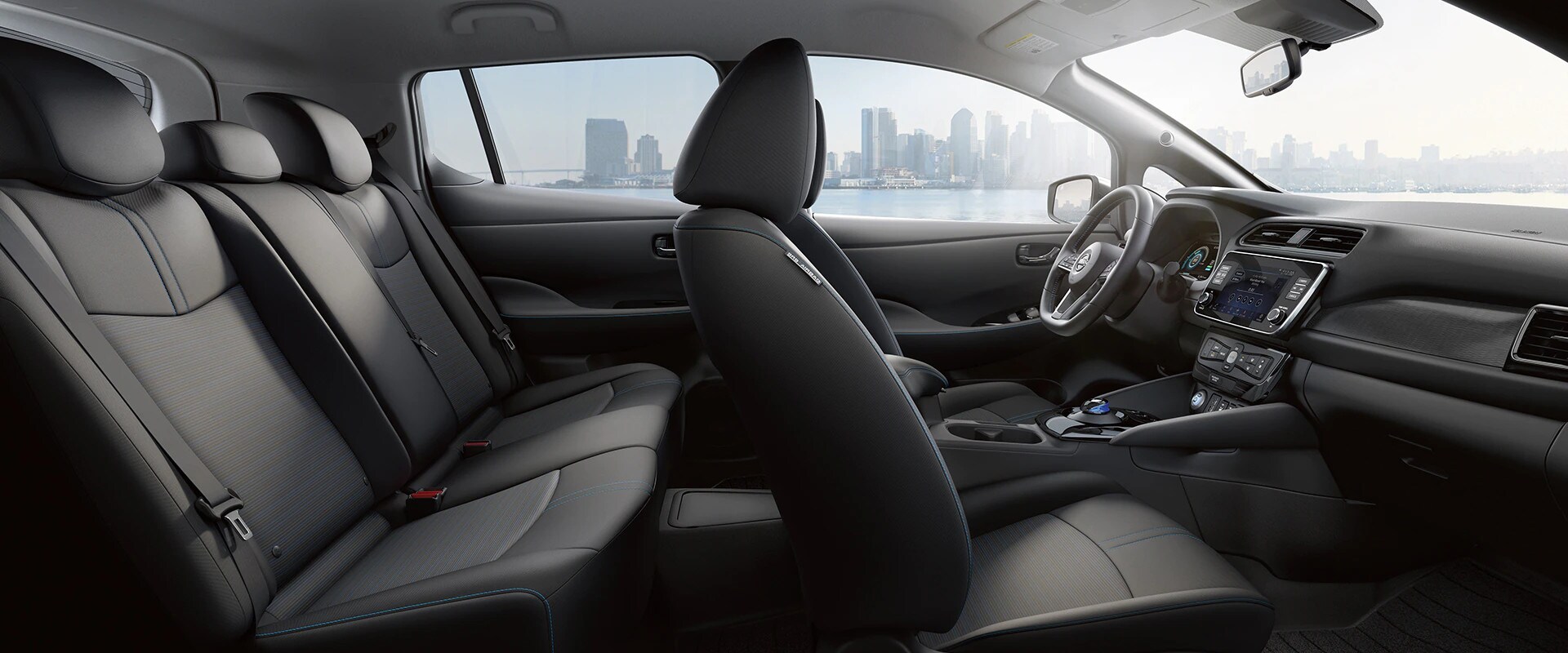 2023 Nissan LEAF Interior Features