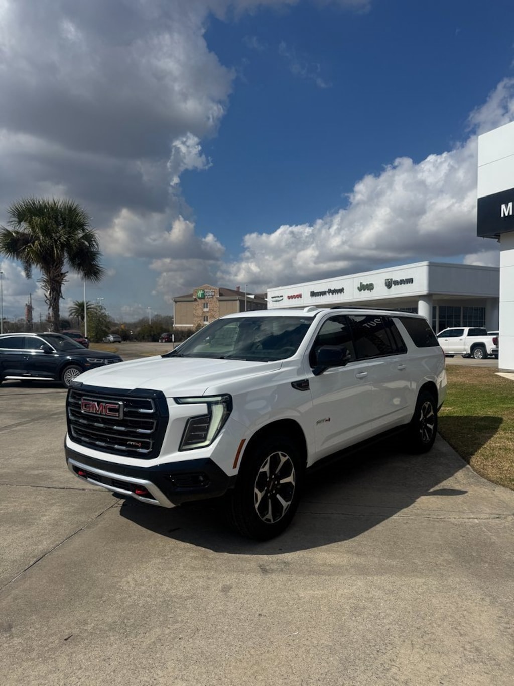 New 2026 GMC Yukon XL AT4 SUV