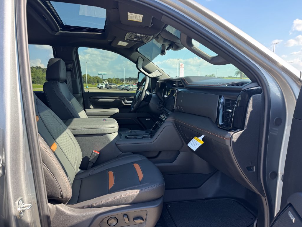 2026 GMC Sierra 2500HD AT4 - Photo 12