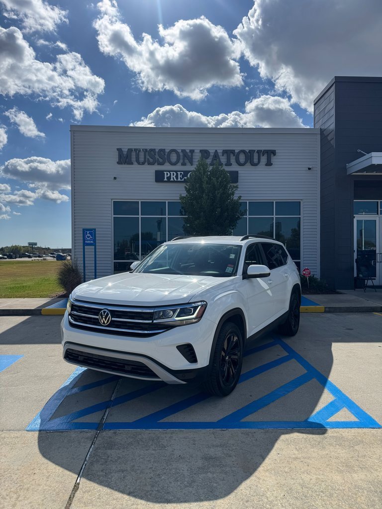 2022 Volkswagen Atlas SE w/Tech's photo