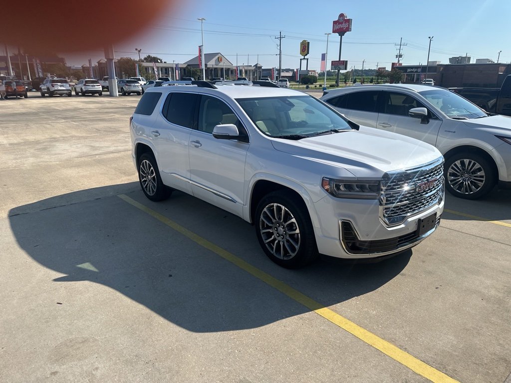 2023 Gmc Acadia Denali photo 2
