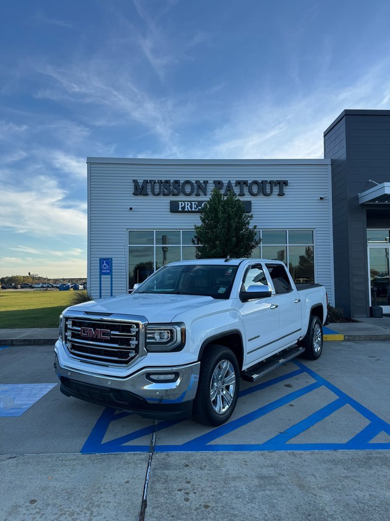 2017 GMC Sierra 1500 SLT's photo