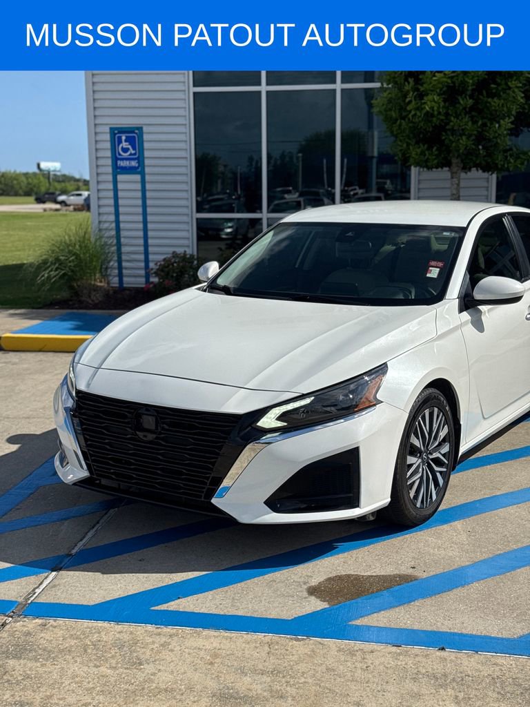 Used 2023 Nissan Altima SV with VIN 1N4BL4DV2PN310540 for sale in New Iberia, LA