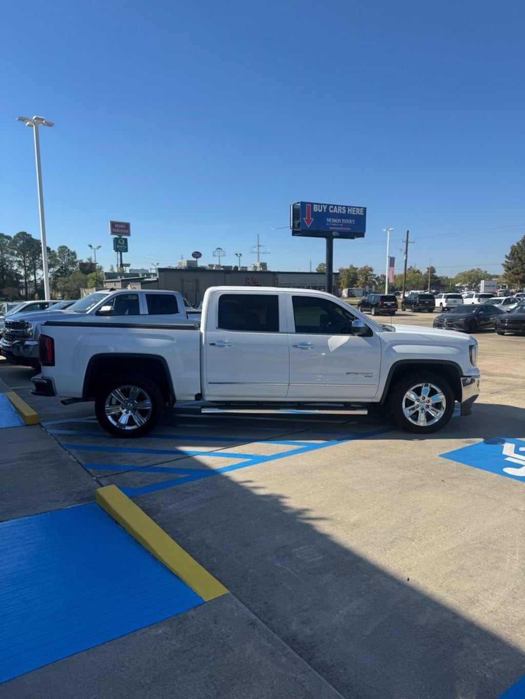 Used 2018 GMC Sierra 1500 SLT Truck