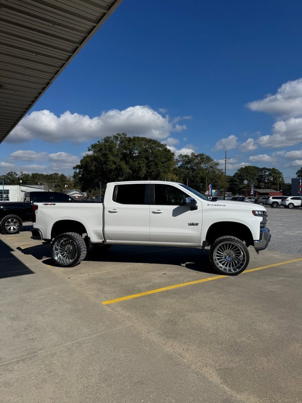 Used 2020 Chevrolet Silverado 1500 LT Truck