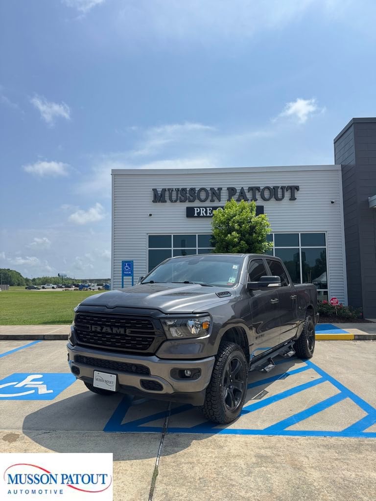 2022 RAM 1500 Big Horn/Lone Star 4x4 Crew Cab 5'7's photo