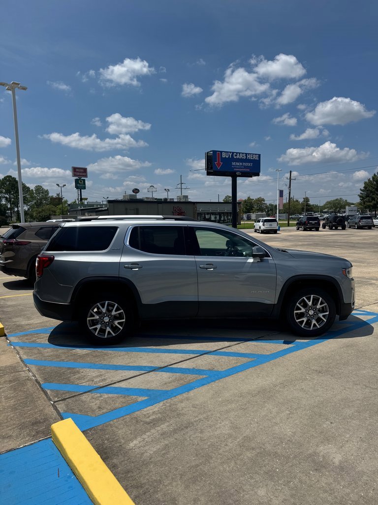2023 Gmc Acadia SLT photo 4