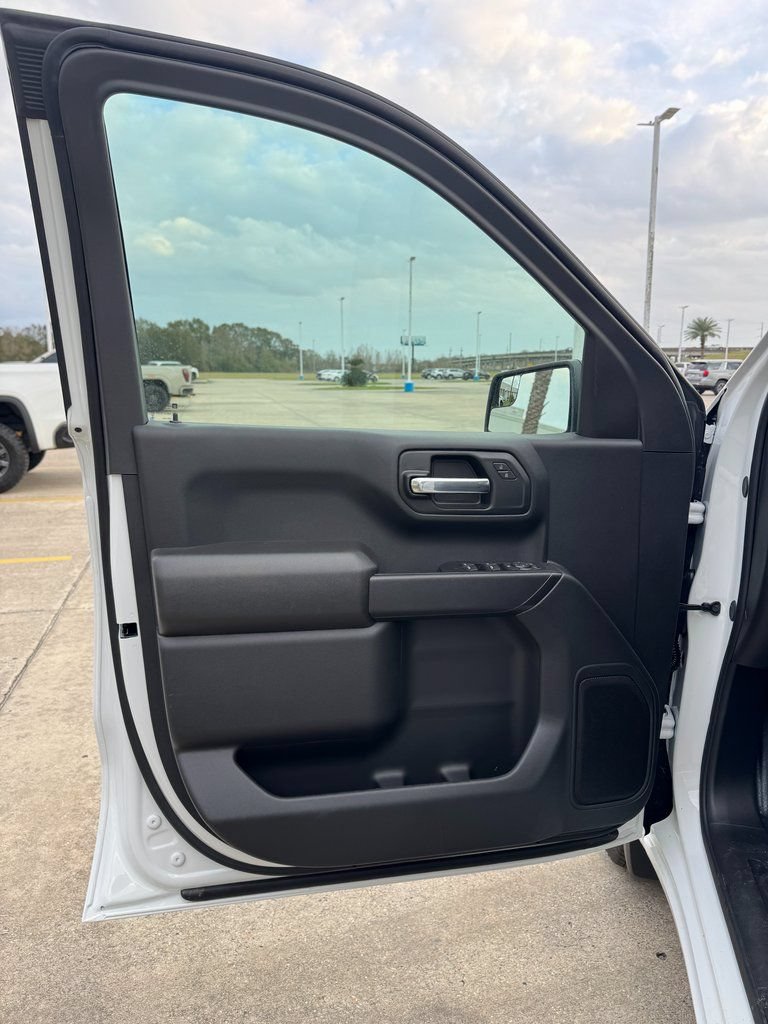 2026 GMC Sierra 1500 Pro - Photo 9