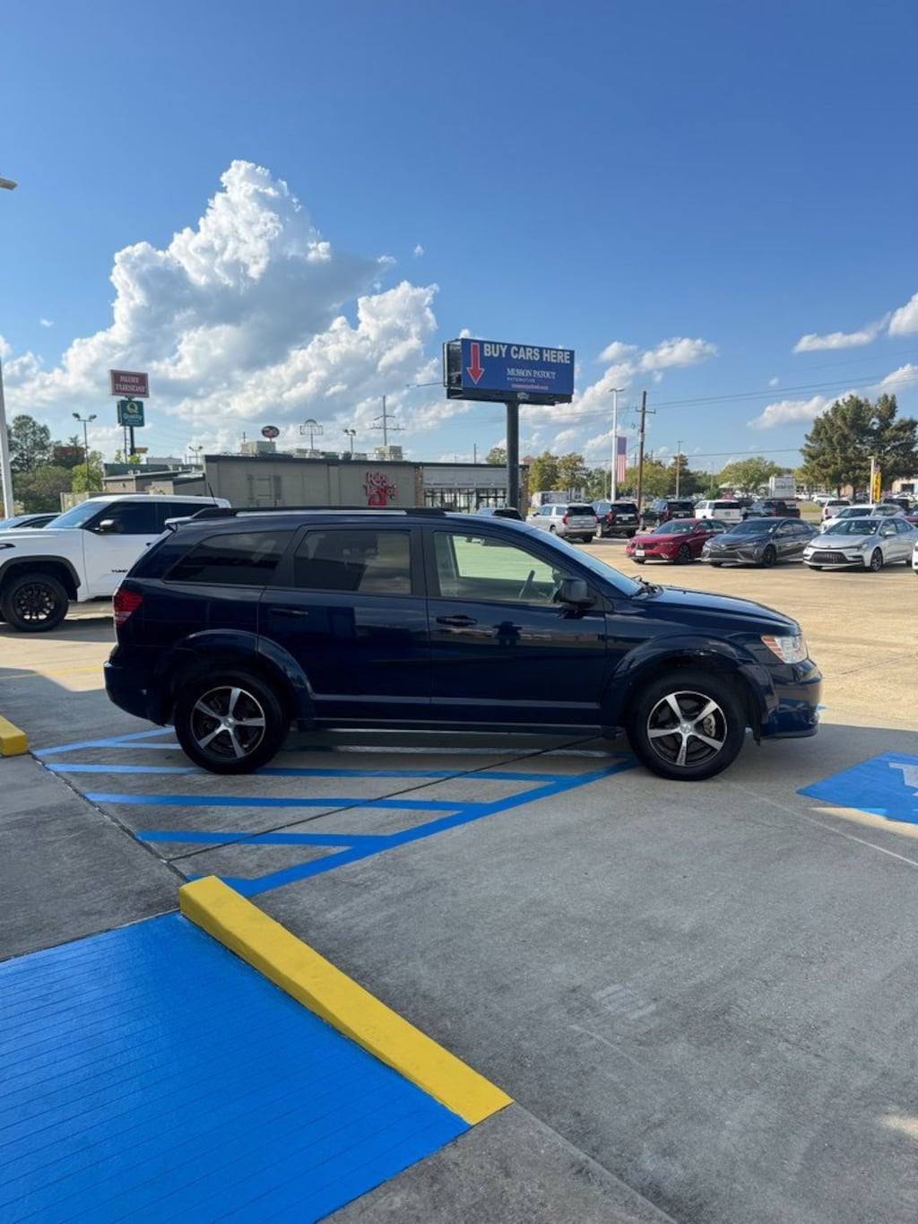 Used 2018 Dodge Journey SE