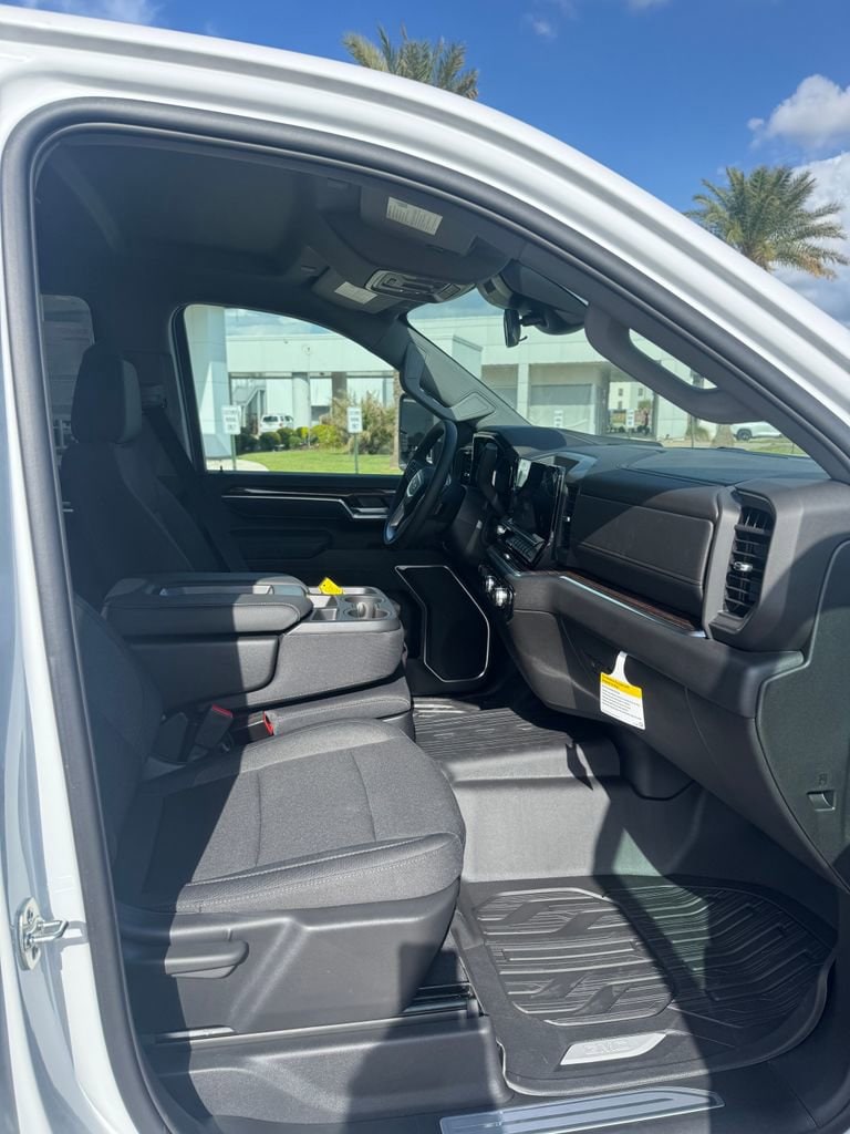 2026 GMC Sierra 2500HD SLE - Photo 11