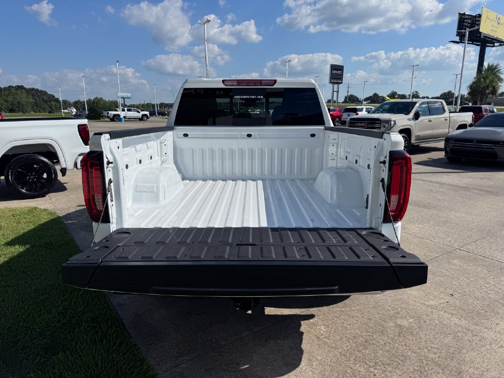 2026 GMC Sierra 1500 SLT - Photo 8