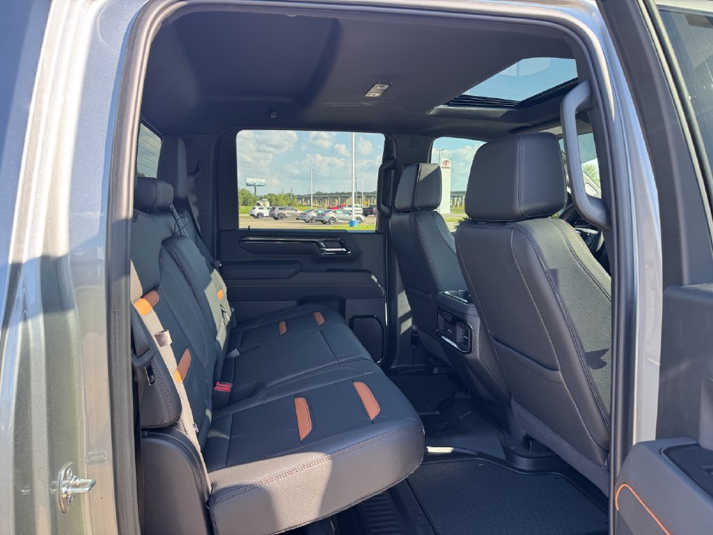 2026 GMC Sierra 2500HD AT4 - Photo 16