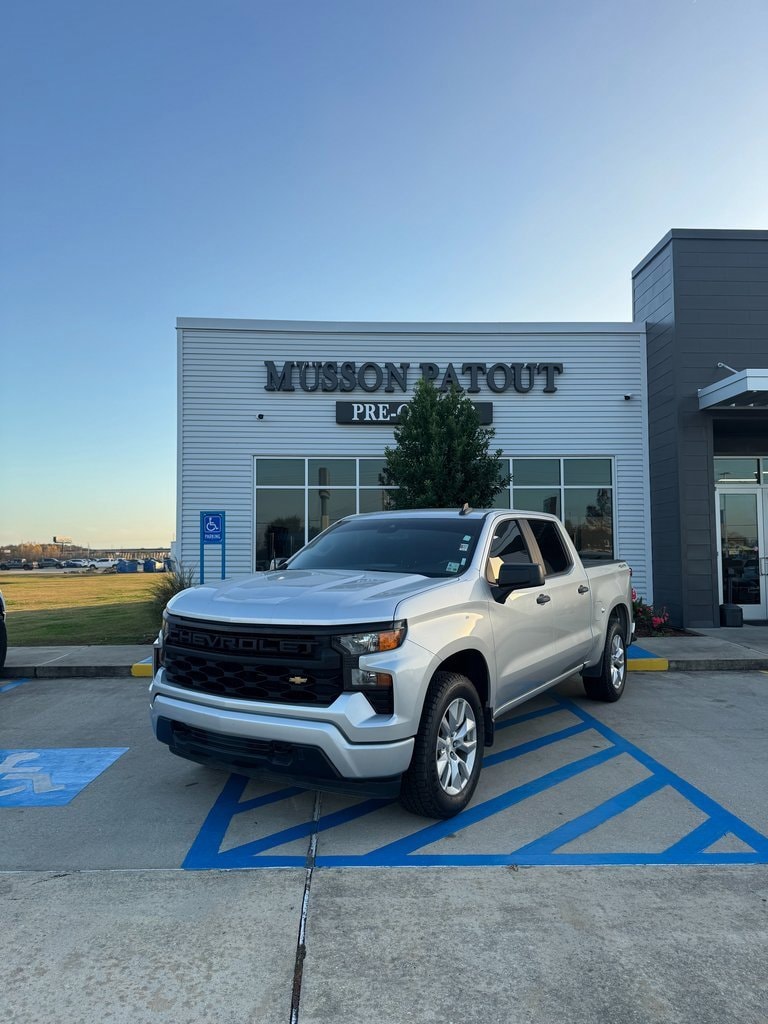 2022 Chevrolet Silverado 1500 Custom's photo