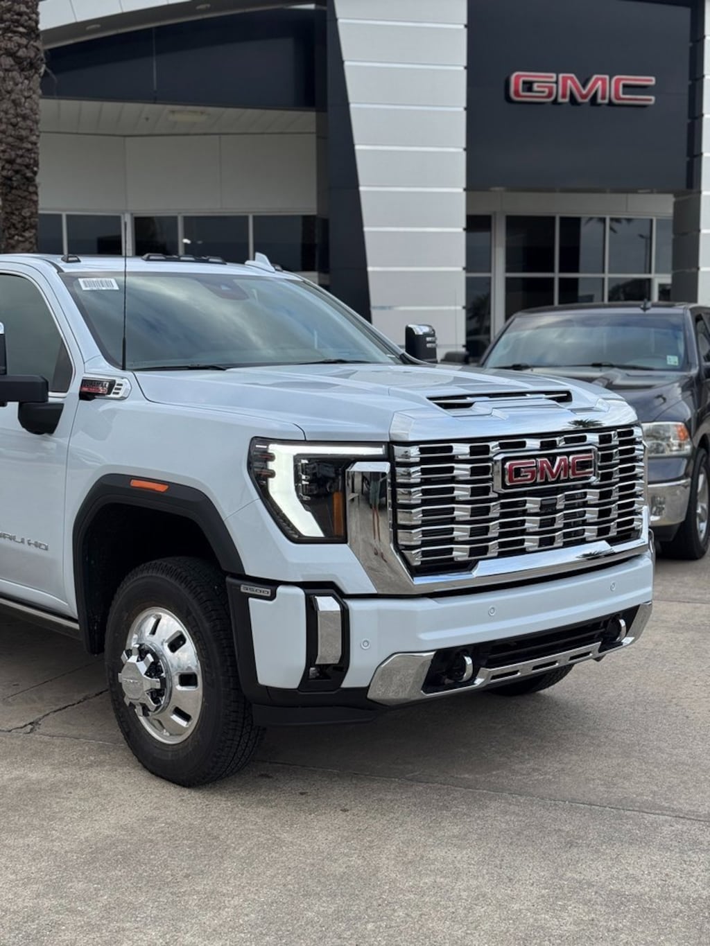 New 2026 GMC Sierra 3500 HD Denali DRW Truck