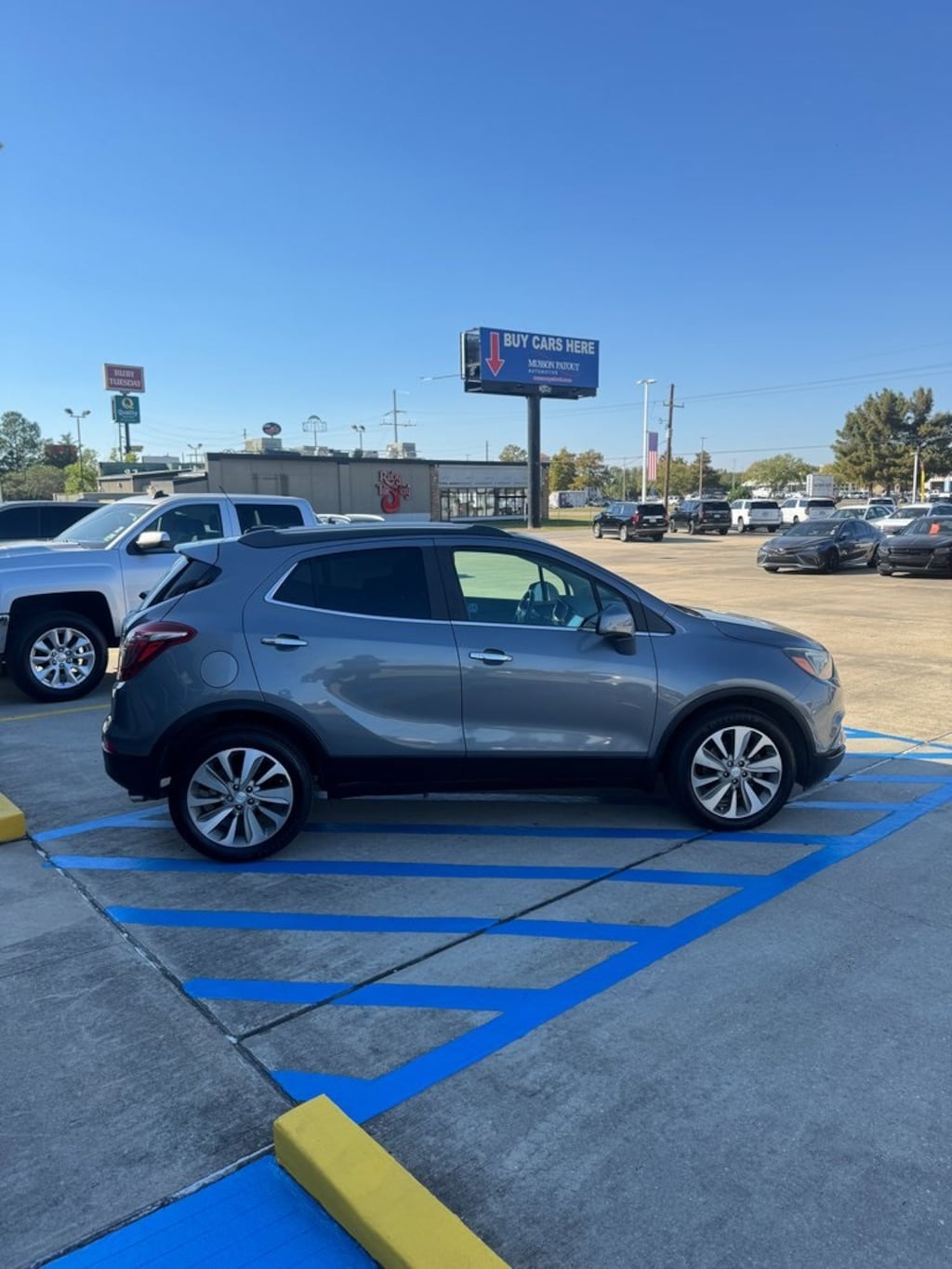 Used 2020 Buick Encore Preferred SUV