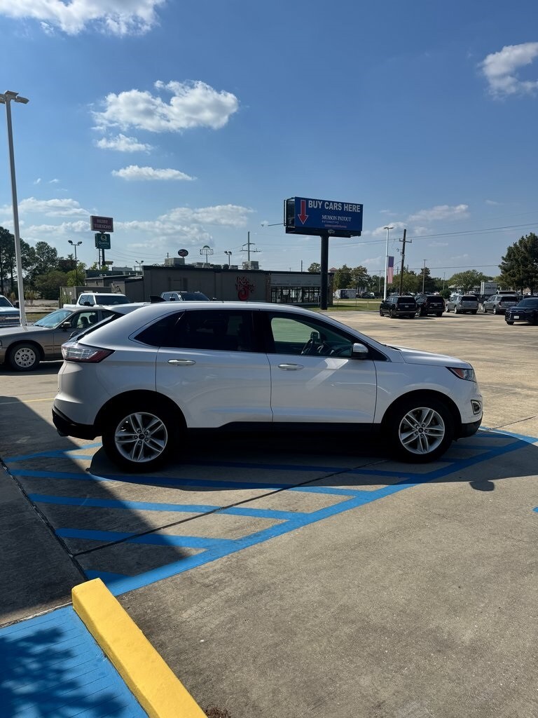 2016 Ford Edge SEL photo 3
