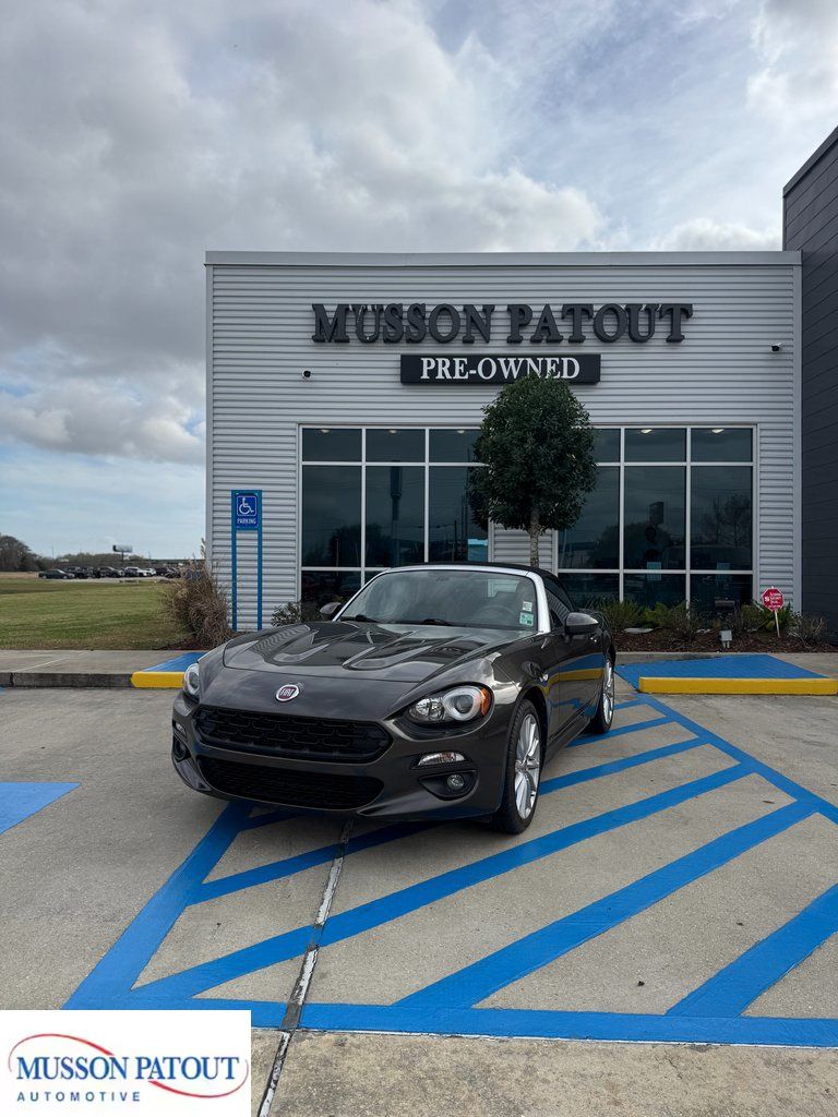 2019 FIAT 124 Spider Lusso