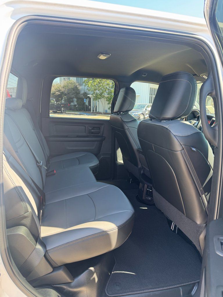 2026 RAM 3500 Tradesman - Photo 16
