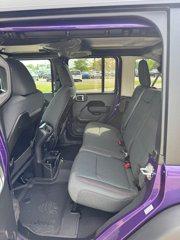 2026 Jeep Wrangler 4-Door Rubicon - Photo 14