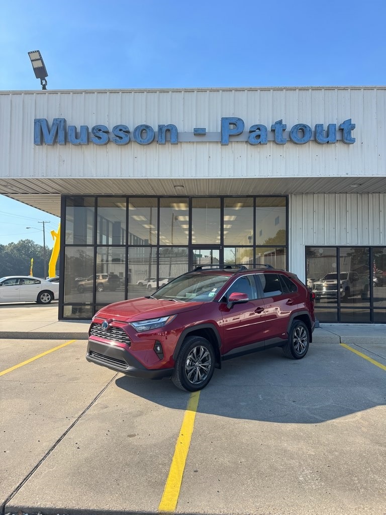 2024 Toyota RAV4 XLE Premium's photo