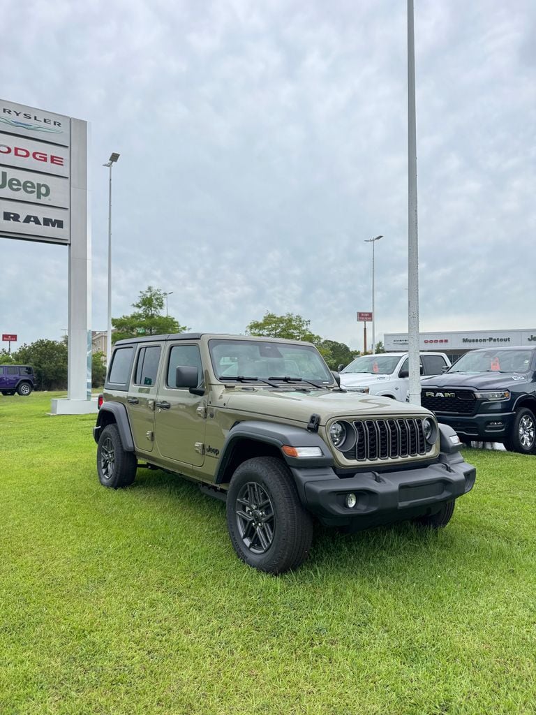 2026 Jeep Wrangler Sport S's photo