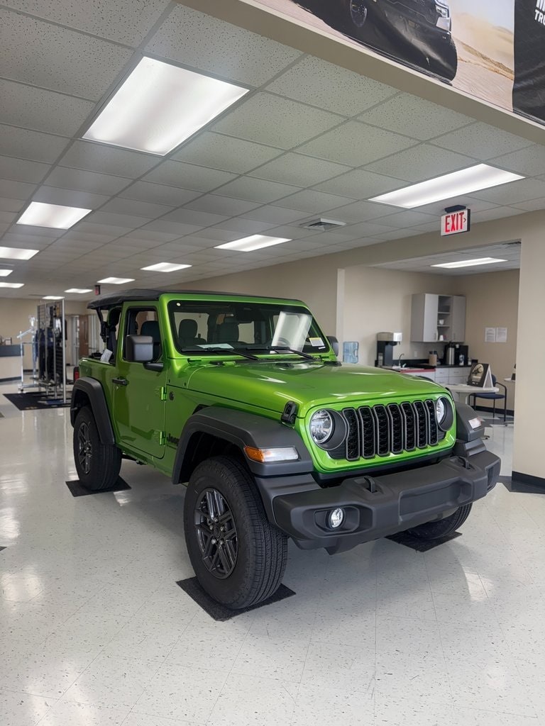 2025 Jeep Wrangler Sport Utility 