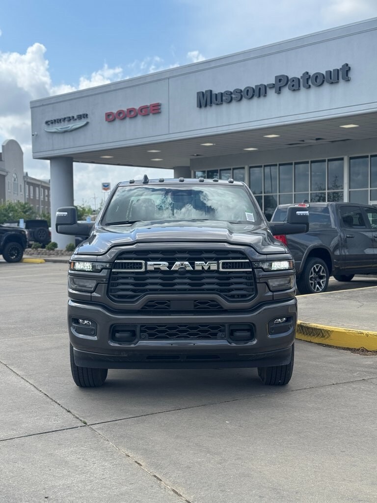 2025 Ram 2500 Big Horn photo 3