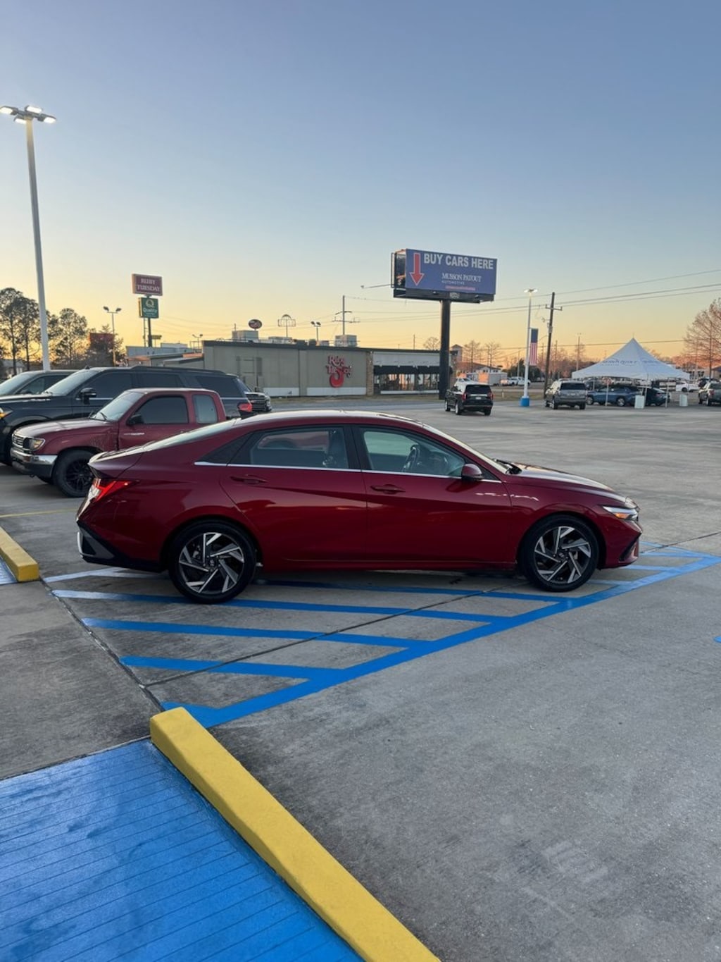 Used 2024 Hyundai Elantra Limited Sedan