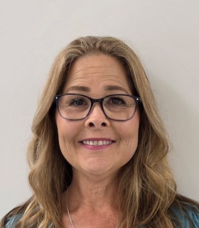 Staff member Lorie Thibodeaux from ID_b80c2e