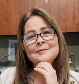 Staff member Lorie Thibodeaux from ID_febe06