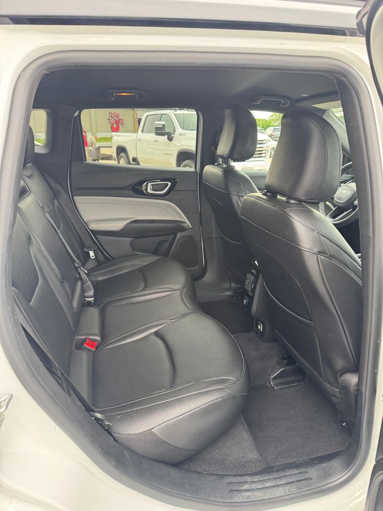 2025 Jeep Compass Limited - Photo 15
