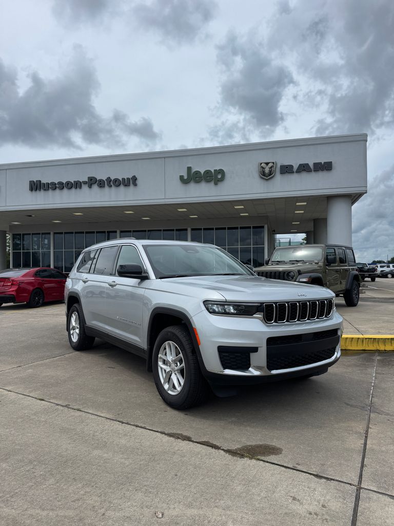 2026 Jeep Grand Cherokee L Laredo X 4x4's photo
