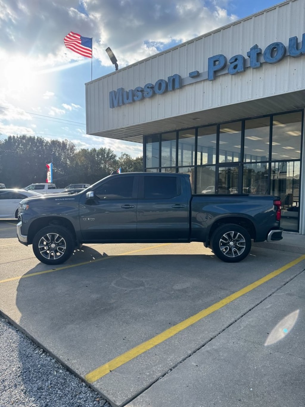 Used 2020 Chevrolet Silverado 1500 LT Truck