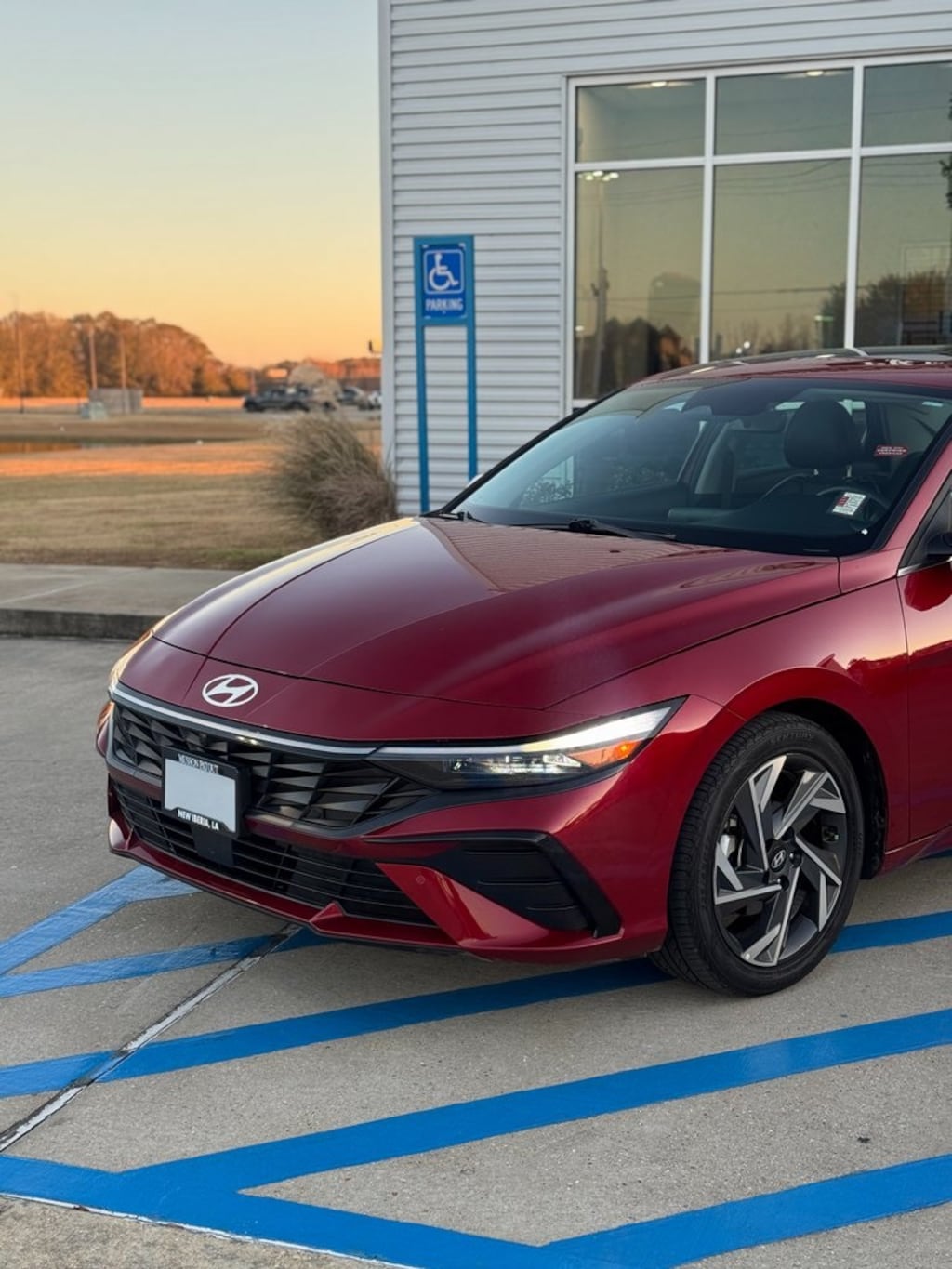 Used 2024 Hyundai Elantra Limited Sedan